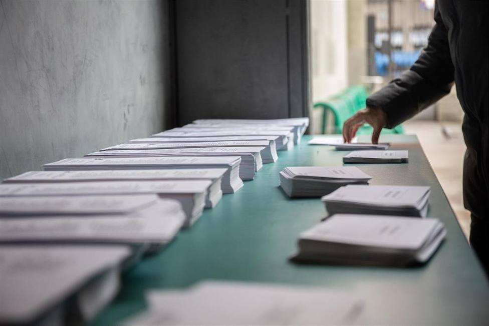 Más de 25.500 miembros de mesas electorales alegan para ser eximidos