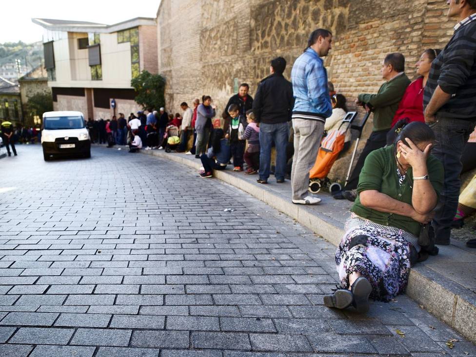 ¿Están dando los políticos la respuesta que merece la situación de pobreza severa de 6 millones de españoles?
