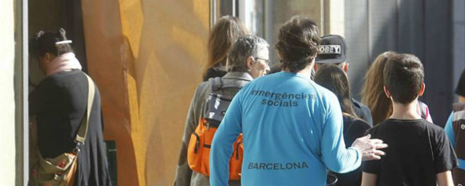 Aspecto de la entrada del colegio Joan Fuster de Barcelona. EFE