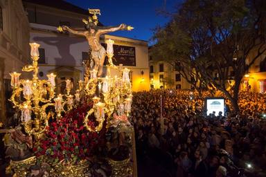 Semana Santa Confinada: procesiones caseras y liturgias online