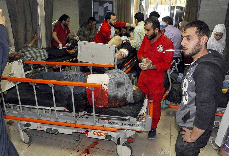Sirios en hospitales tras supuesto ataque químico
