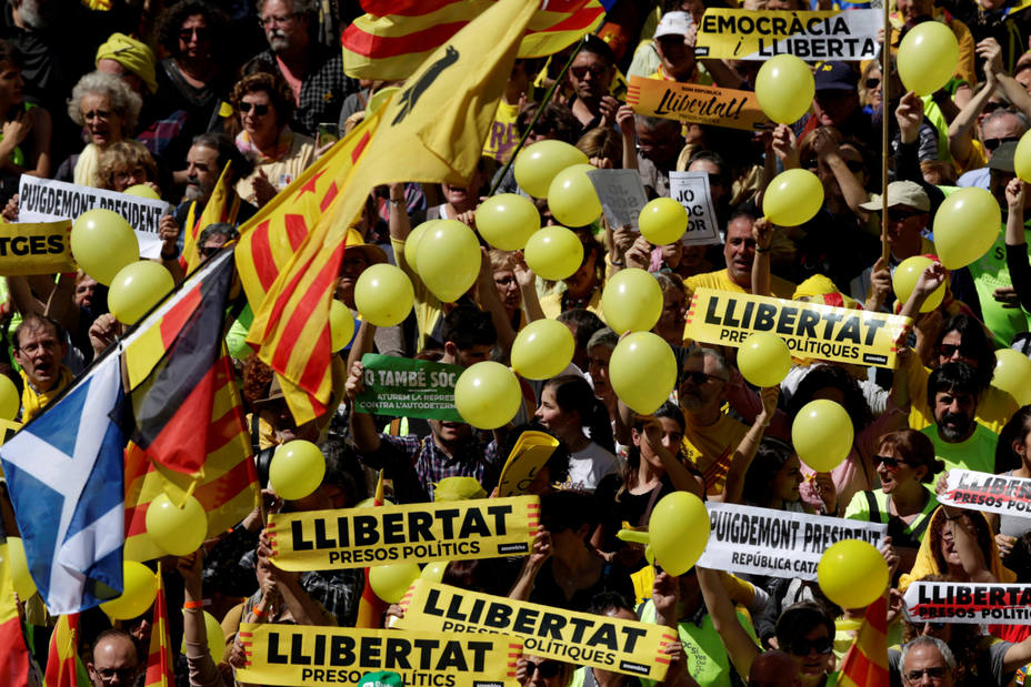 La manifestación soberanista de este domingo en Barcelona. EFE