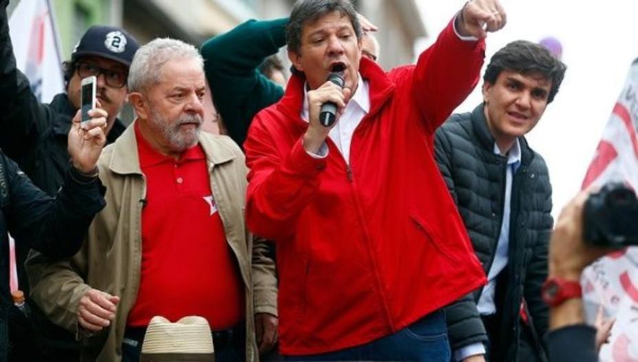 Lula esperó hasta última hora para dejar su candidatura presidencial