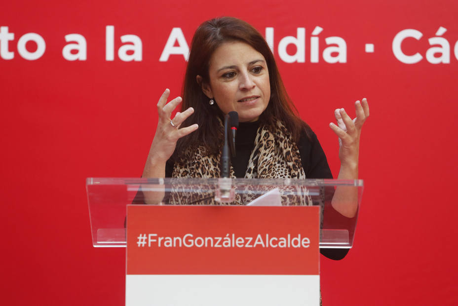 La vicesecretaria general del PSOE, Adriana Lastra, interviene en el acto de presentaciÃ³n del candidato socialista a la AlcaldÃ­a, Fran GonzÃ¡lez.