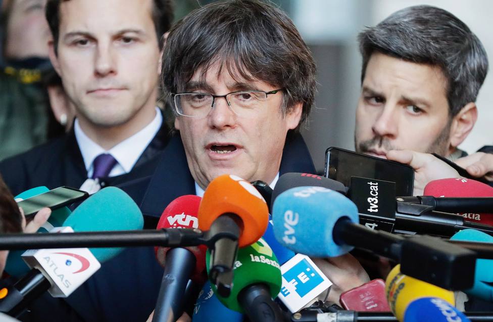 Carles Puigdemont extradition hearing at justice court