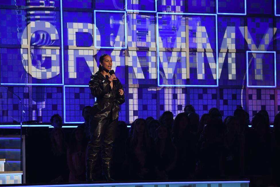 Alicia Kyes presentando los Premios Grammy de 2019