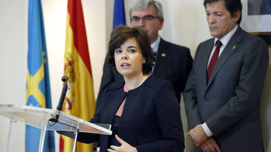 Sáenz de Santamaría respeta la decisión alemana sobre Puigdemont y espera saber detalles