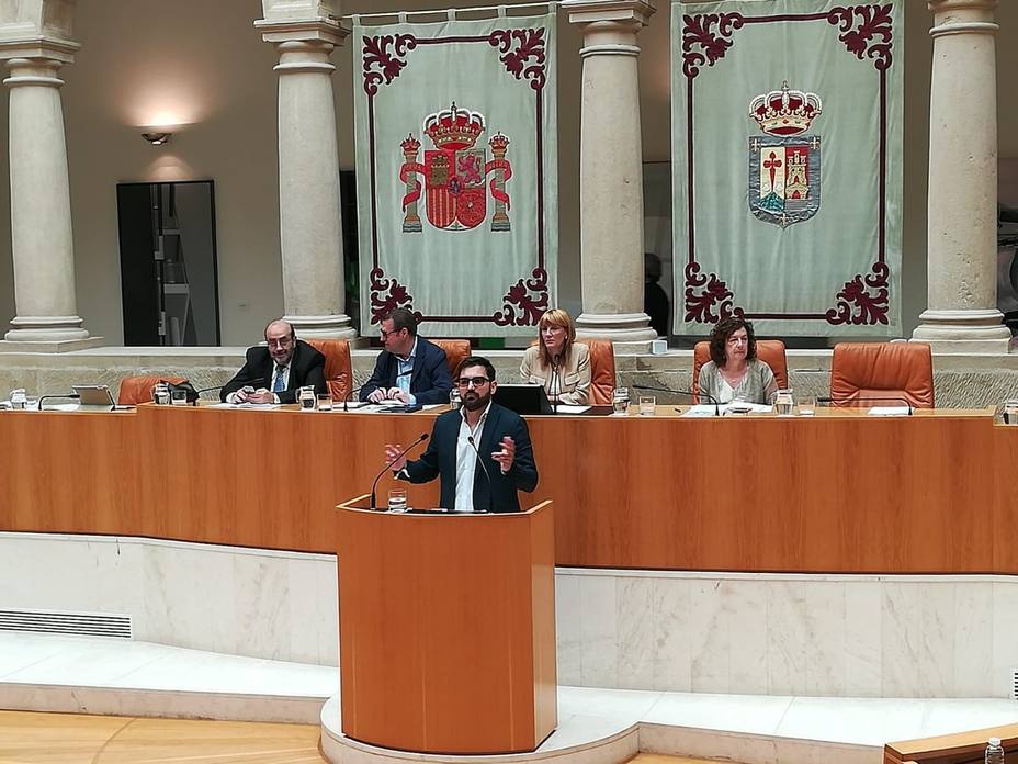 Cs de La Rioja emplaza a la exdiputada que denunció acoso laboral a ir a un juzgado por respeto a muchas mujeres