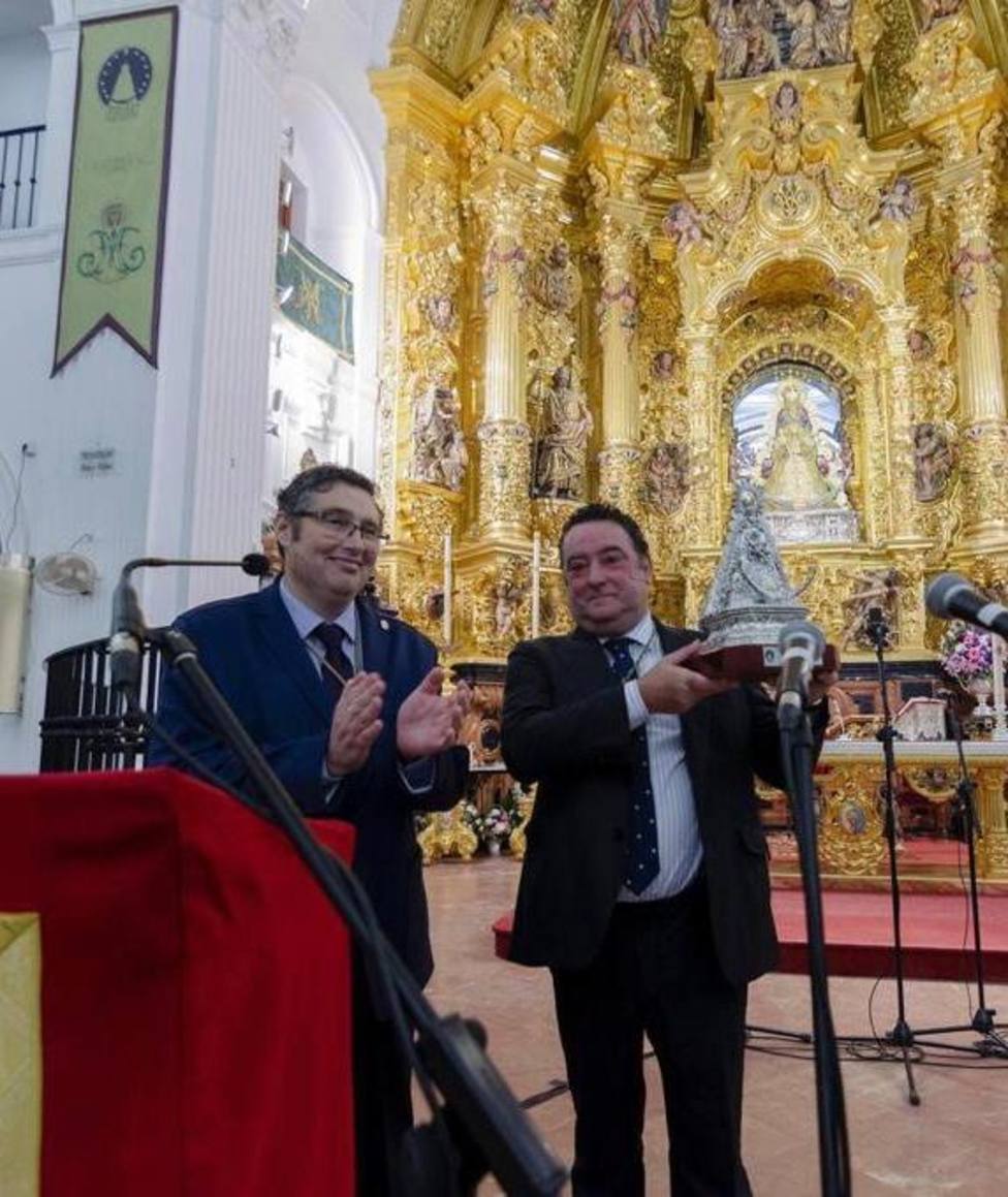 Rafael González Serna y Juan Ignacio Reales en el Santuario del Rocío
