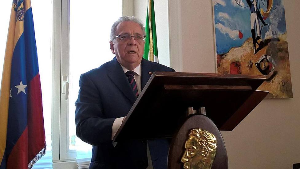 El embajador de Venezuela en Italia dimite por no poder hacer frente a los gastos de la Embajada