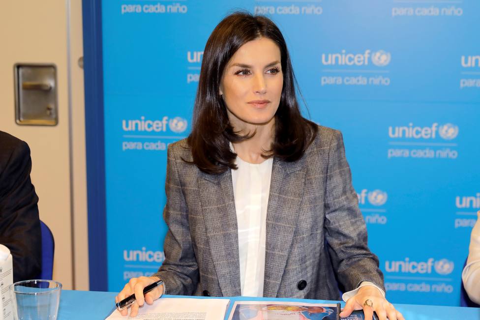 La Reina Letizia asiste a una reunión de trabajo de UNICEF