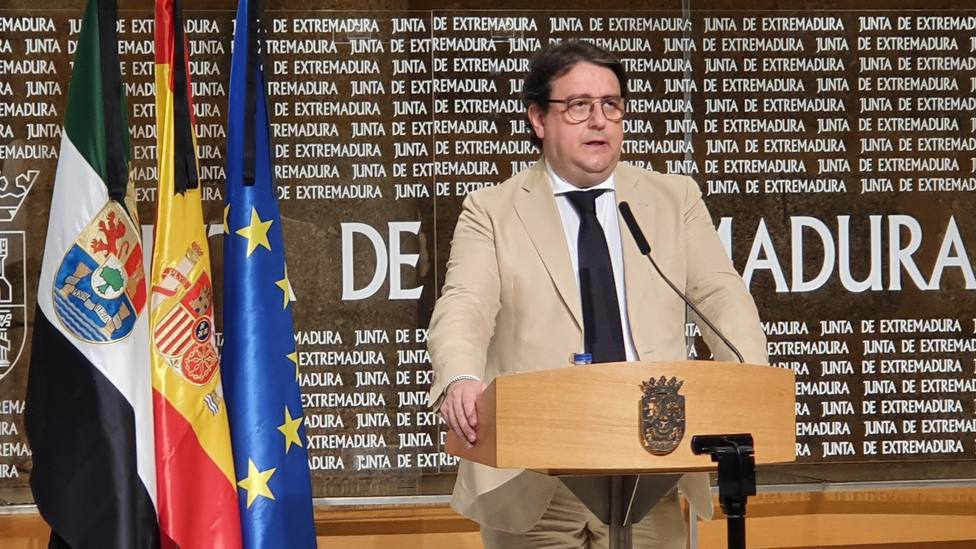José María Vergeles, consejero de Sanidad de Extremadura, este viernes en rueda de prensa