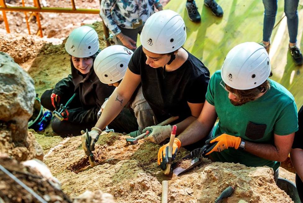 Trabajos del equipo de investigación de Atapuerca, en Burgos