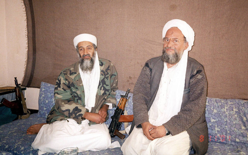 Reorganización interna y más presencia: así ha cambiado Al Qaeda diez años después de la muerte de Bin Laden
