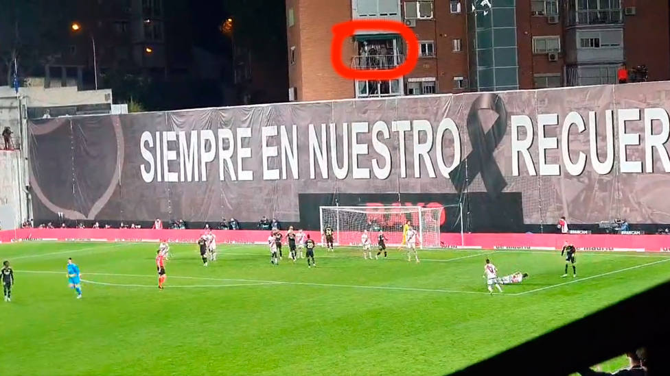 El disparo de Valverde que fue directo a un balcón de Vallecas y que se cantó como un gol de Rayo