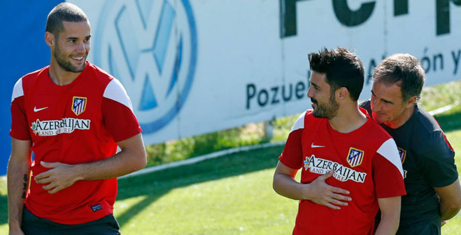 Mario Suárez y Villa serán suplentes ante el Málaga. Foto: Atlético.