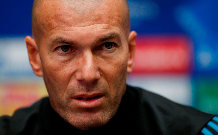 Zinedine Zidane, en la rueda de prensa previa al Tottenham - Real Madrid. REUTERS