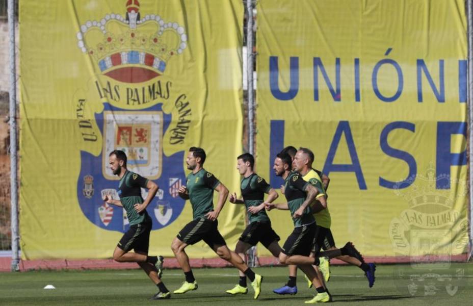 La UD Las Palmas prepara el partido del domingo.