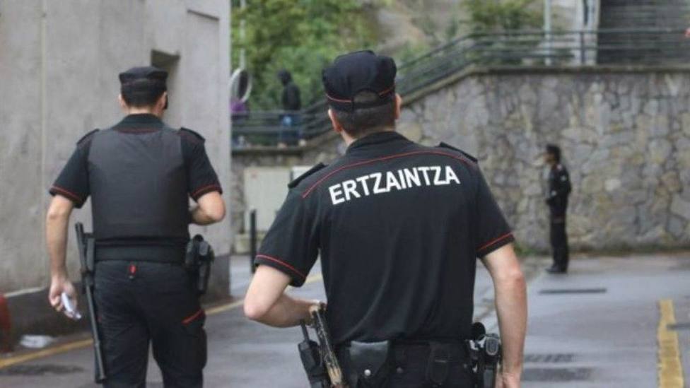 Detenido por violar a un joven de 22 años en una lonja de Bilbao