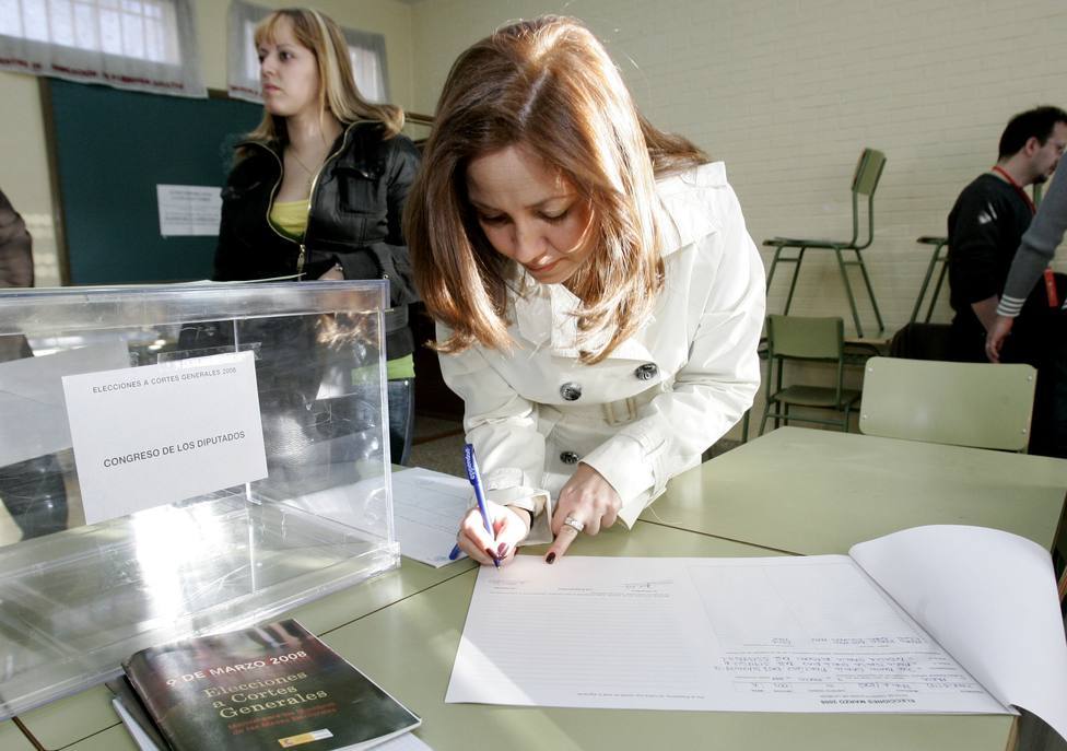 El Ayuntamiento activa un sistema web para consultar la mesa electoral en la que votar el 10N