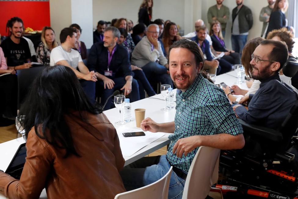 Iglesias reúne a la cúpula de Podemos para perfilar la estrategia tras la entrada en el Gobierno