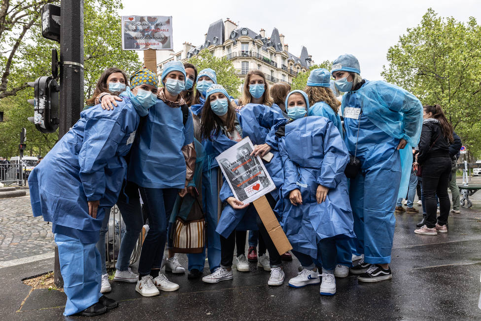 Francia notifica 17.210 nuevos casos de covid-19 y 228 fallecidos desde ayer