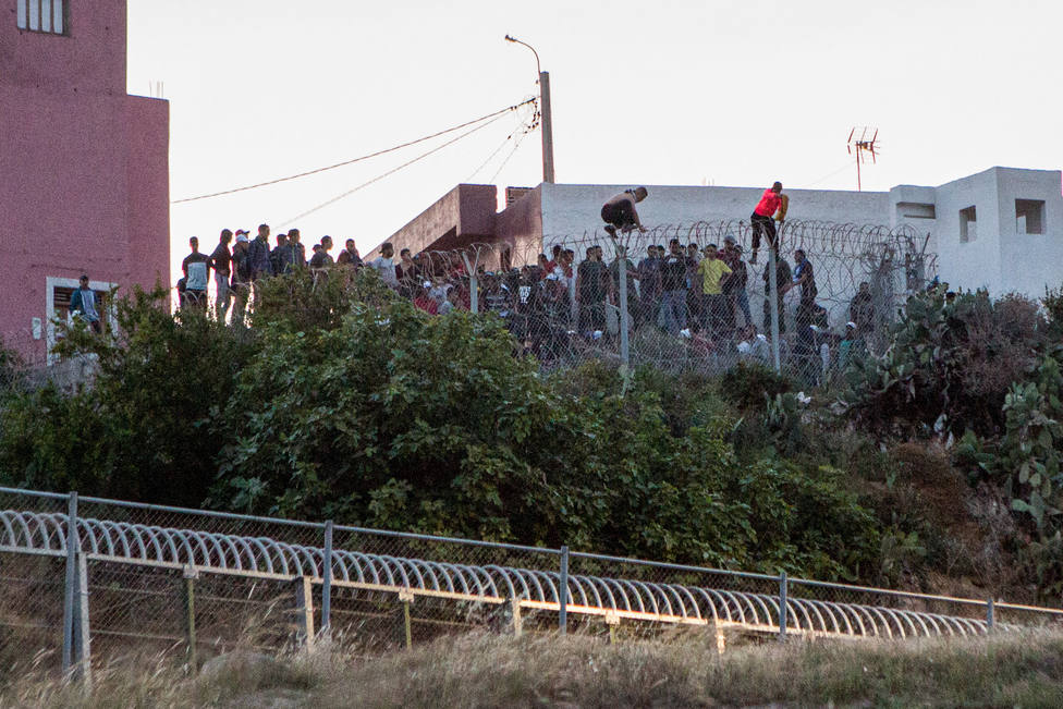 España plantea incluir a Ceuta y Melilla en Schengen y exigir un visado para entrar a todos los marroquíes