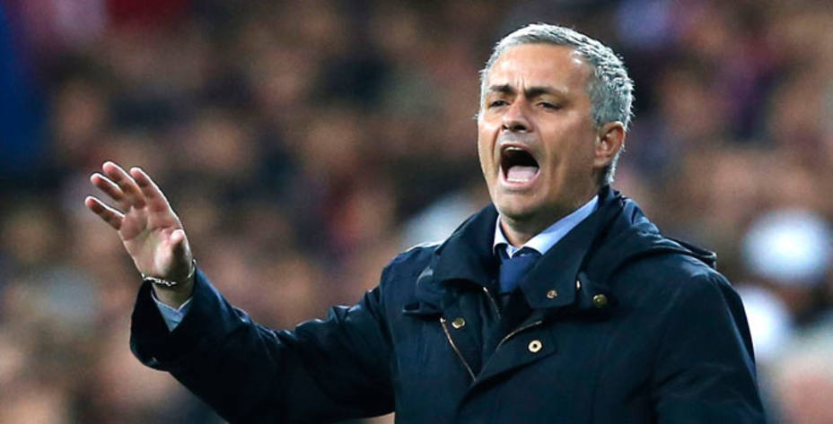Mourinho ha confirmado el interés del Chelsea en el fichaje de Cesc. Reuters.