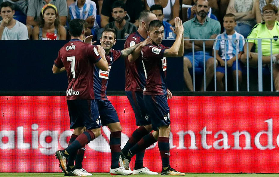 Charles celebra el gol al Málaga (@LaLiga)