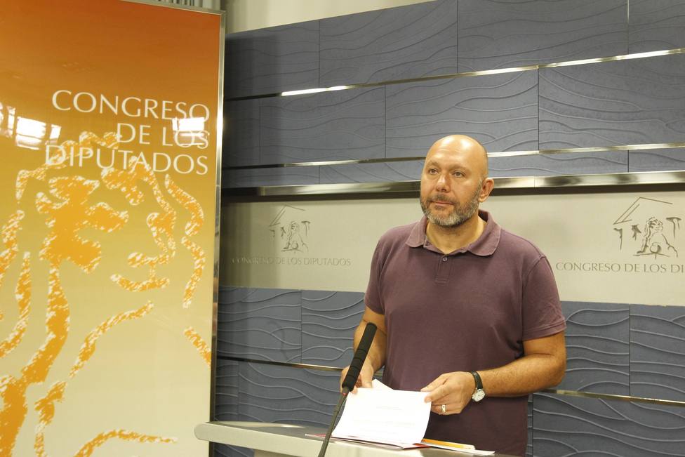 El líder de la coordinadora de militantes y diputado valenciano, Ricardo Sixto