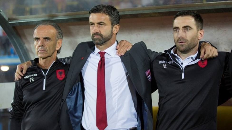 Albania destituye a Christian Panucci tras la derrota ante Turquía