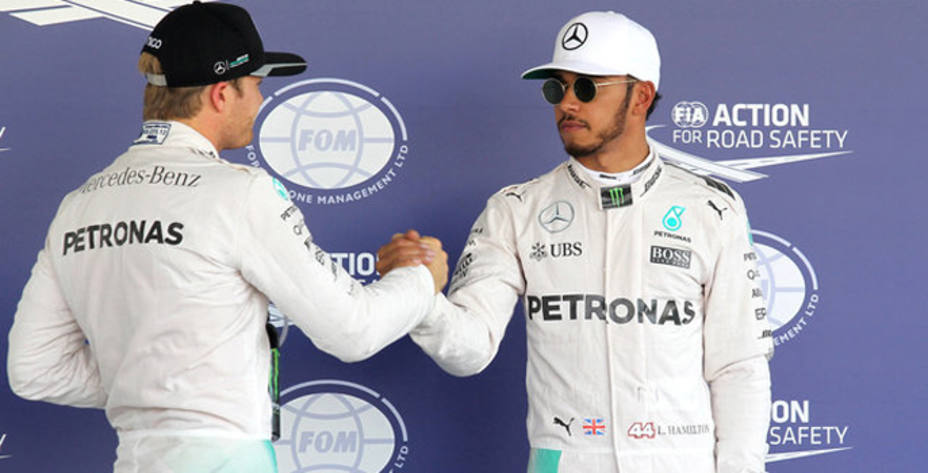 Rosberg y Hamilton luchan por el título mundial (FOTO - Reuters)