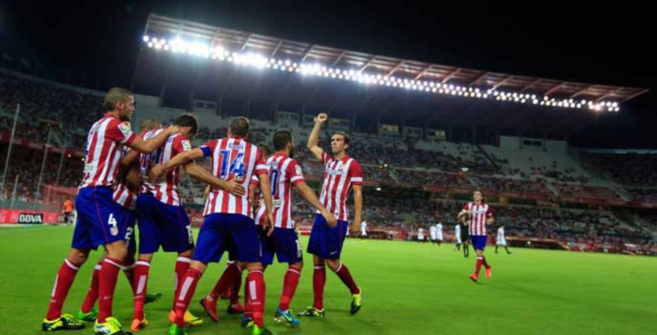 Jugadores del Atlético de Madrid celebran un gol (Reuters)