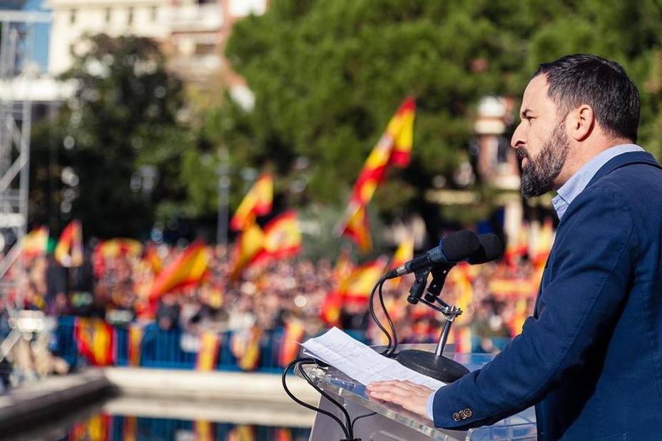 Vox se querella contra Torra y lo hará también contra el Gobierno por dejación si no actúa en Cataluña