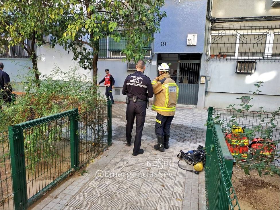 Muere una anciana de 89 años y movilidad reducida en el incendio de su piso en Sevilla