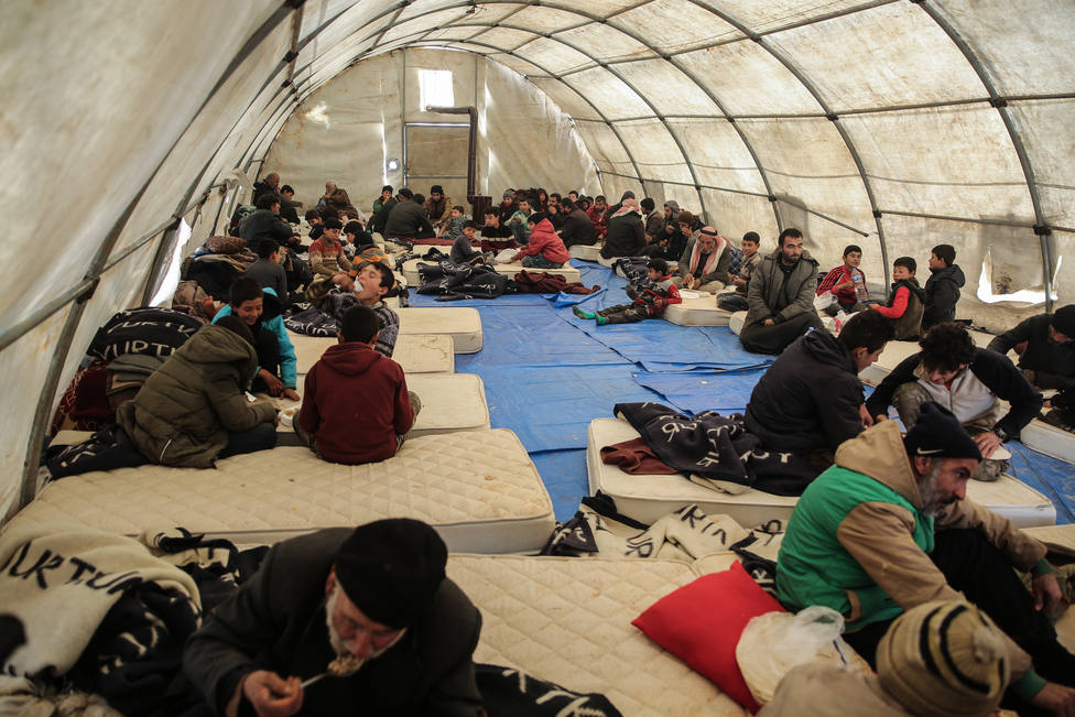 Ascienden a cerca de 700.000 los civiles desplazados desde el 1 de diciembre en el noroeste de Siria