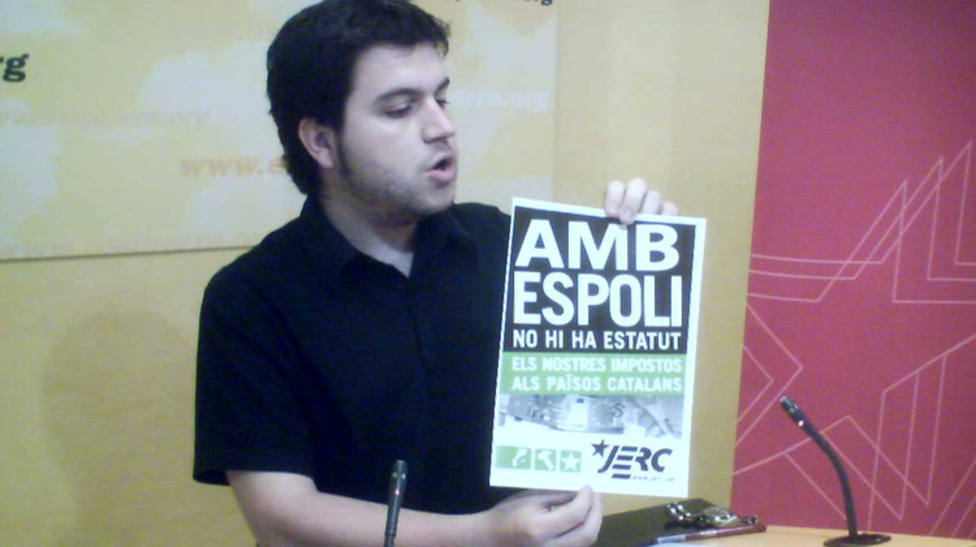 Imagen de Pere Aragonès con la campaña España nos roba y en contra del Estatut del 2006