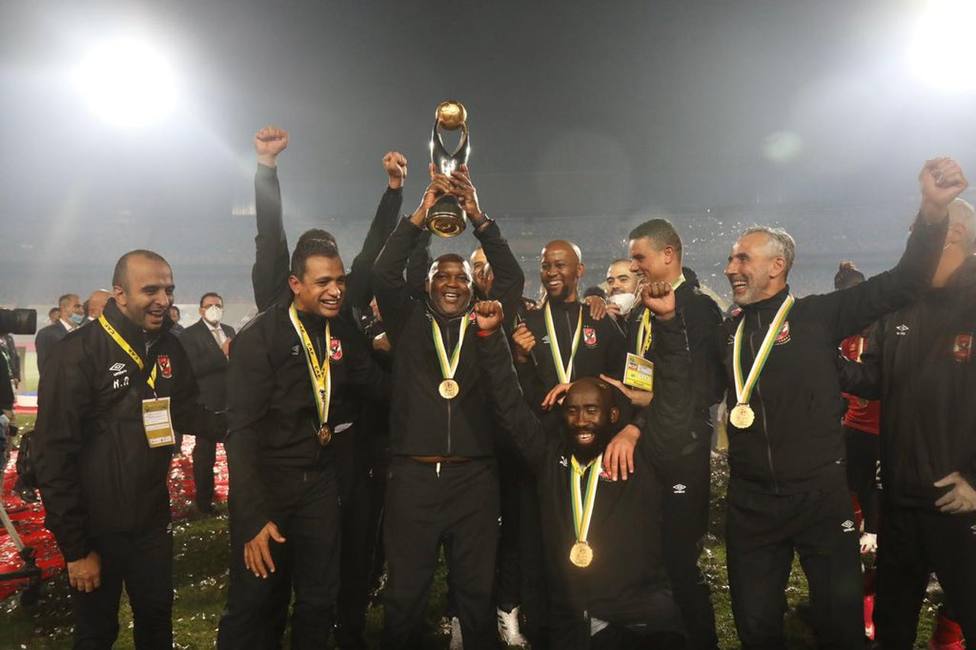 Al Ahly alza su novena Champions Africana en el derbi del siglo