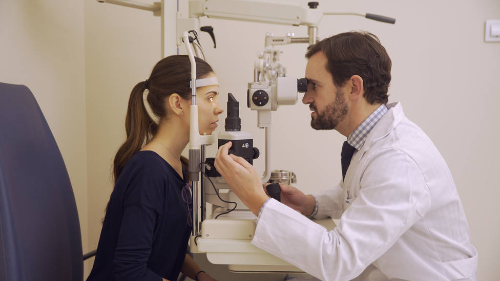 Cerca del 80% de los españoles mayores de 18 años padece algún defecto visual