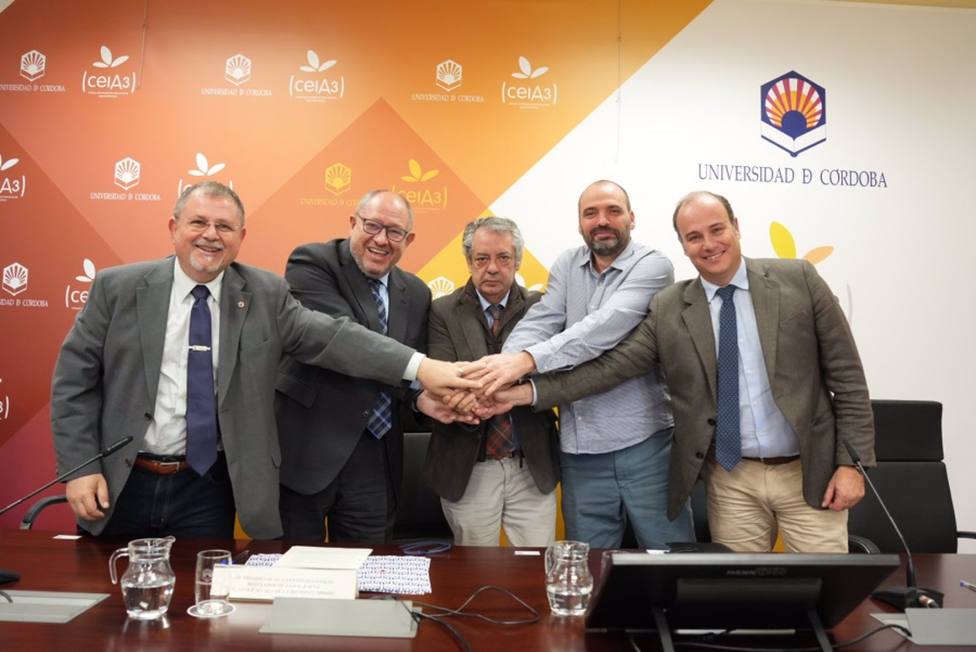 Las DOP Baena y Azafrán de La Mancha colaborarán con la Cátedra de Gastronomía Mediterránea de la UCO