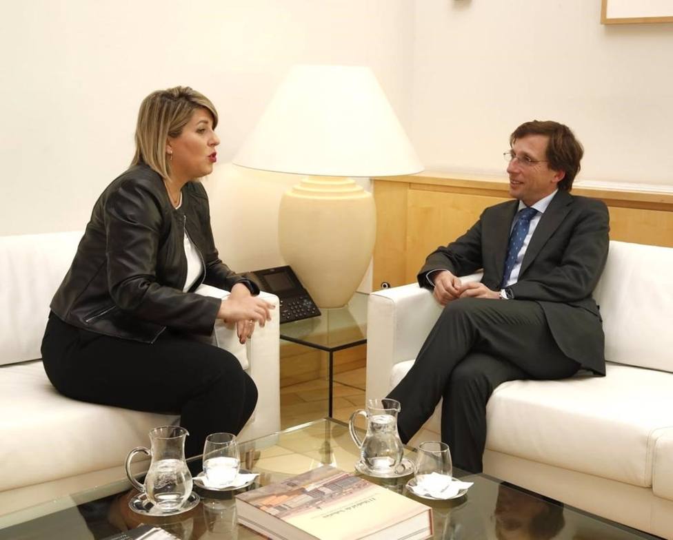 Reunión entre Arroyo y Martínez-Almeida en Madrid