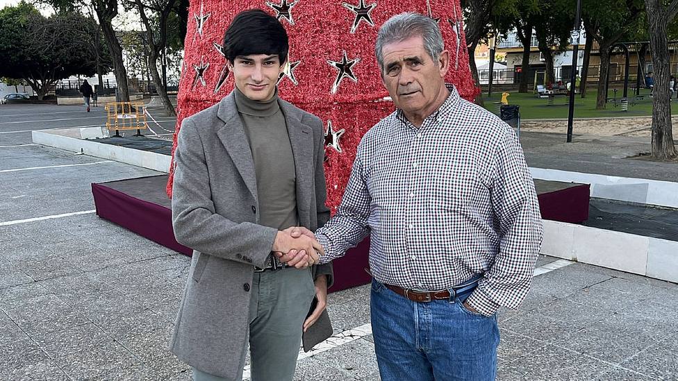 Cristián González y ‘Lolo de Camas’ tras sellar su acuerdo de apoderamiento