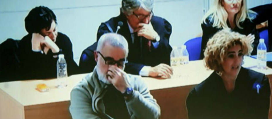 Alfonso Basterra y Rosario Porto durante el jucio. EFE