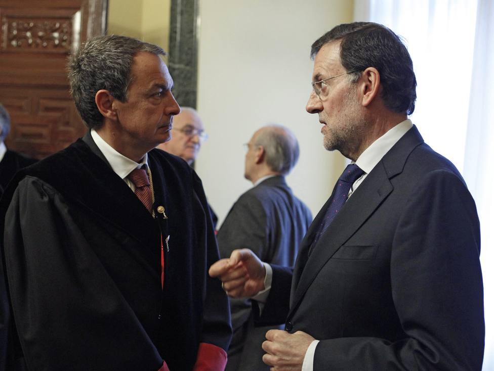 Rodríguez Zapatero y Rajoy participan en un debate de la ULE sobre consolidación de la Democracia