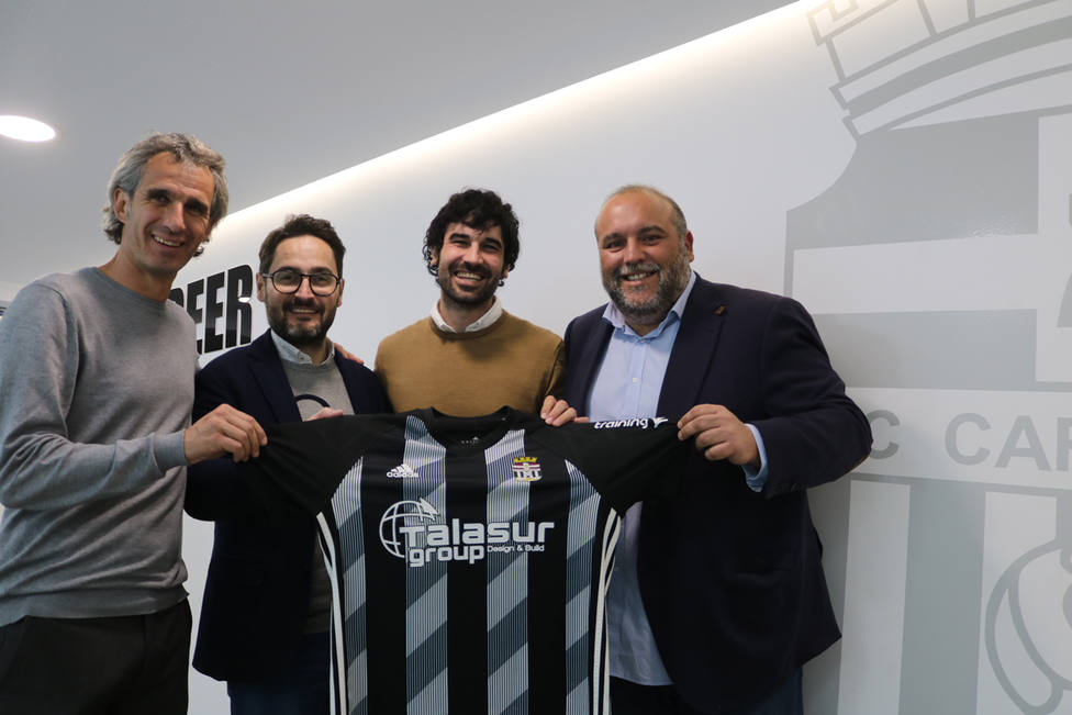 La familia del FC Cartagena crece en su parcela deportiva con la llegada de César Remón
