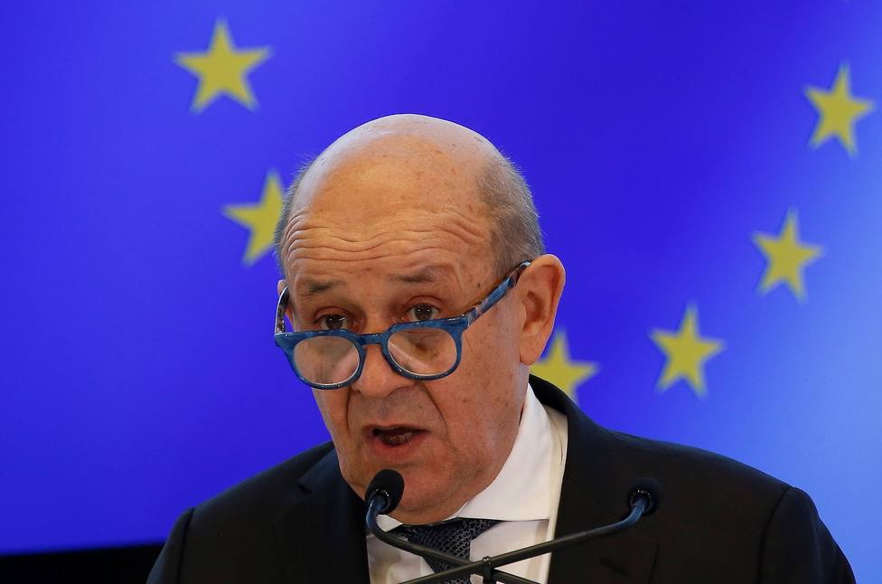 Francia levanta el lunes restricciones de entrada excepto a España y Reino Unido
