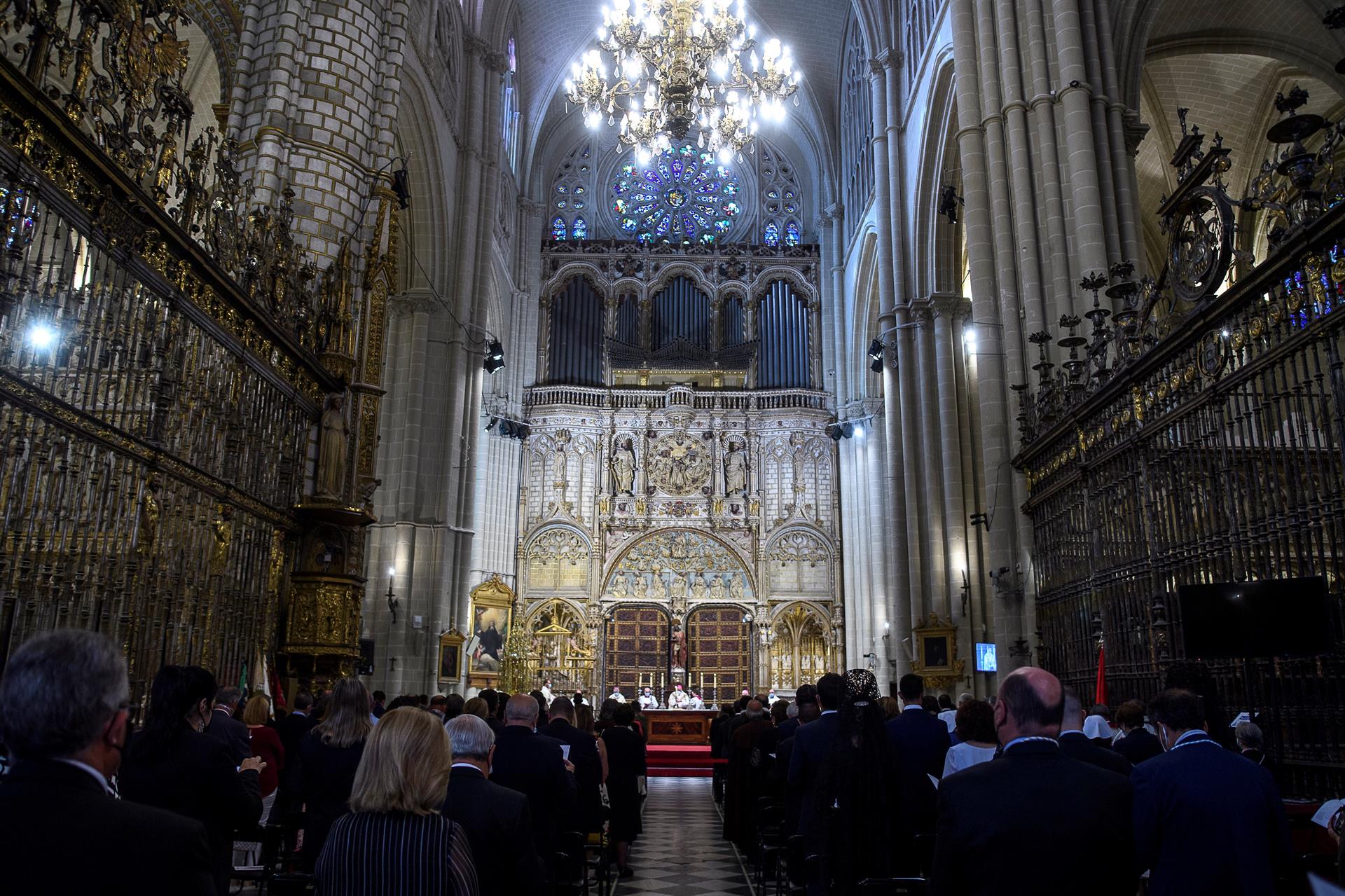 La Santa Misa desde la Catedral de Toledo con motivo del Corpus Christi