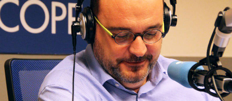 Juan Pablo Colmenarejo, director y presentador de La Linterna