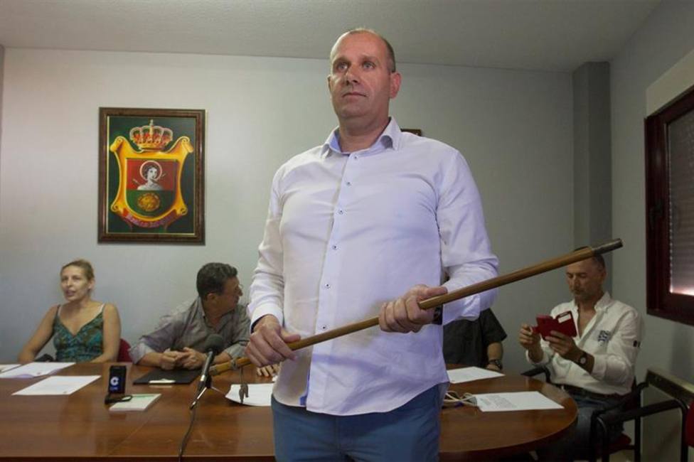 El PSOE purga al concejal que votó a favor de Vox en Roales (Zamora)