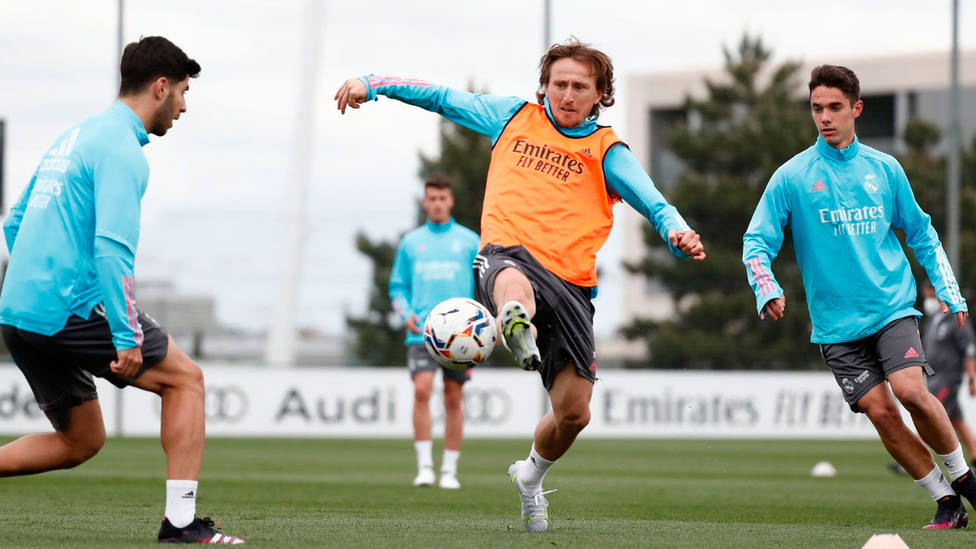 Luka Modric, en el entrenamiento de este viernes del Real Madrid (IMAGEN: Real Madrid)